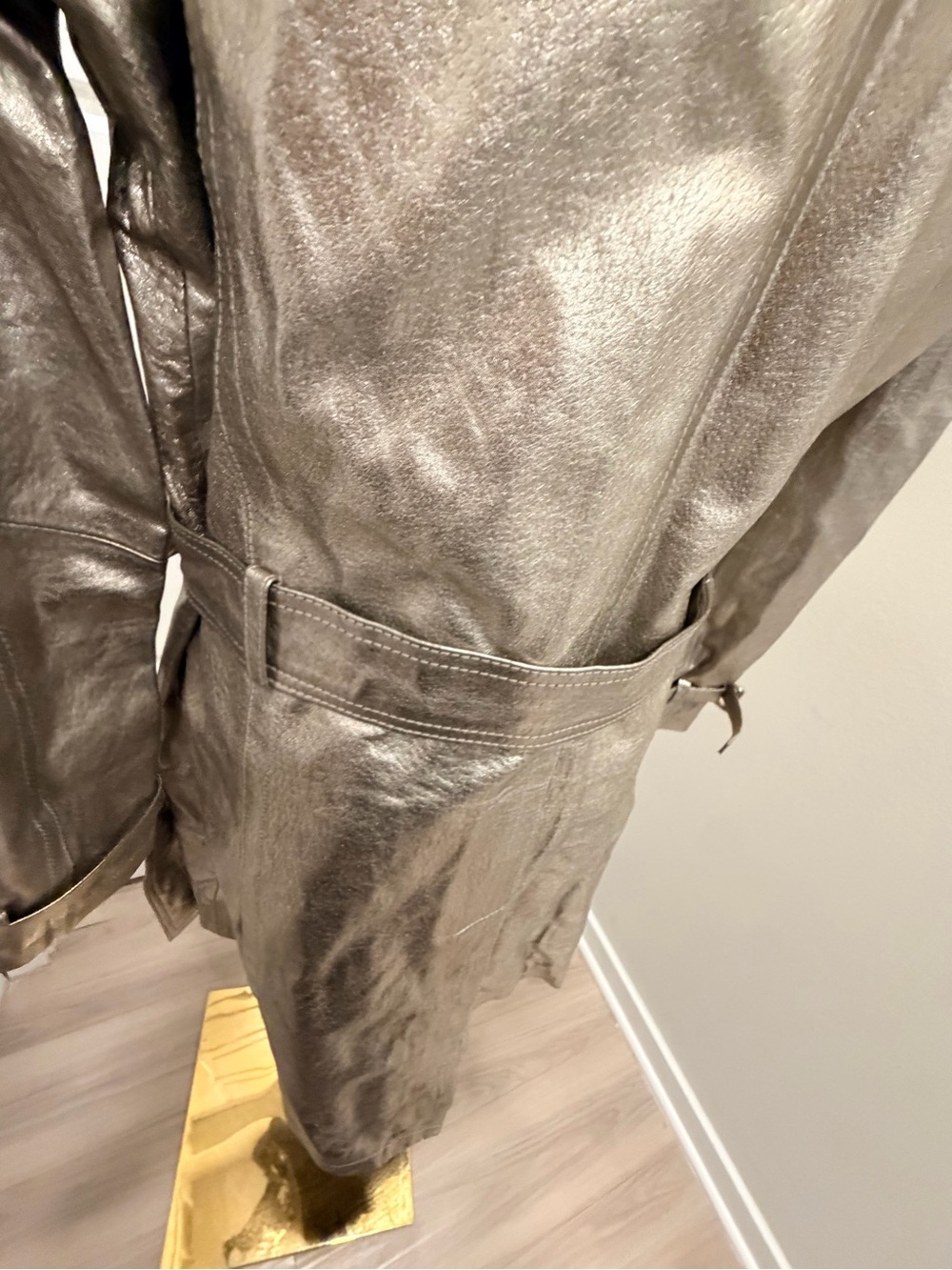Newport News Metallic Leather Silver Trench Coat with Belt NWT - Picture 10 of 14